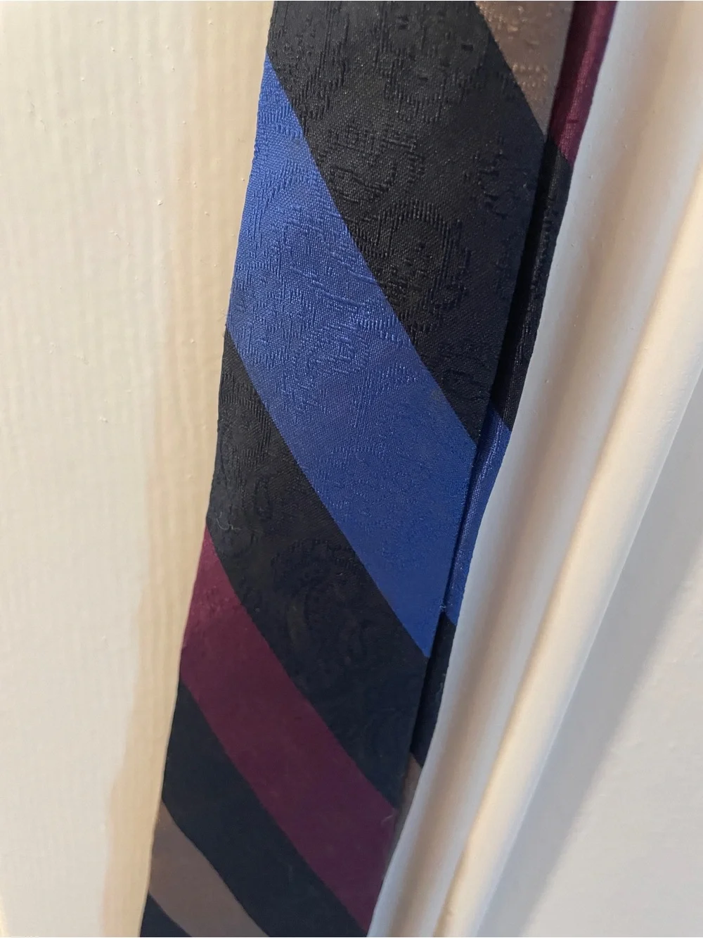 👔 Valentino Pietro Vintage Striped Tie in Blue, Maroon, Taupe and Black 👔